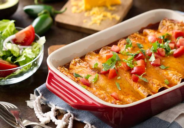 Easy Chicken and Black Bean Enchiladas