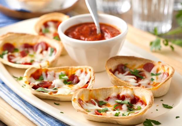 Mini Pepperoni Pizza Bowls